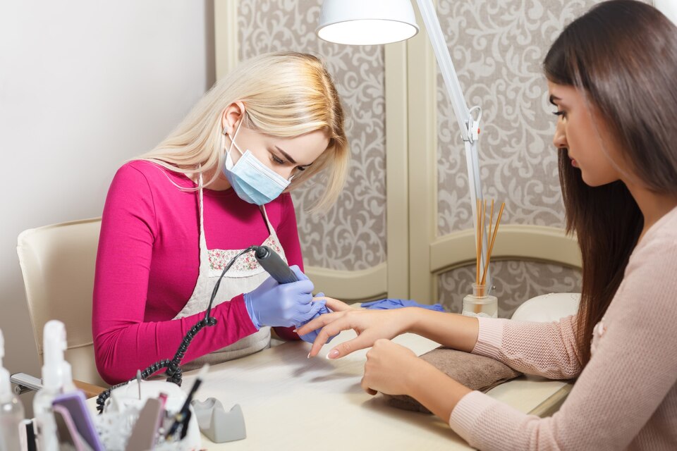 Tavşanlı Manikürcü